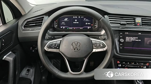 Volkswagen Tiguan second Generation 2021 Серый из Кореи, фото 4