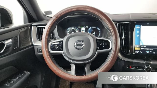 Volvo XC60 second Generation 2020 Белый из Кореи, фото 4