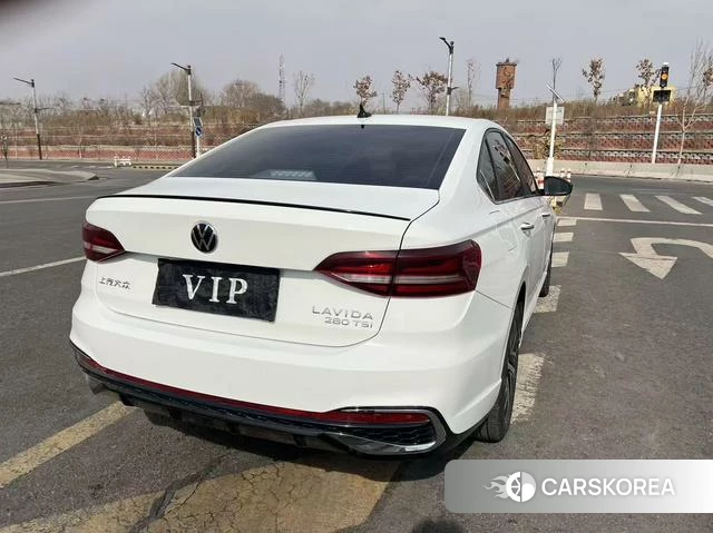 Volkswagen Lavida 2022 Белый из Китая, фото 4