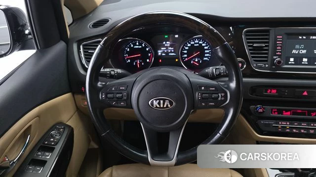 Kia The New Carnival 2019 Черный из Кореи, фото 4