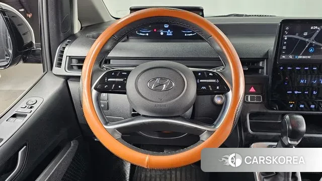 Hyundai Staria 2022 Черный из Кореи, фото 4