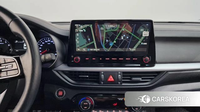 Kia The New K3 2nd generation 2024 Белый из Кореи, фото 4