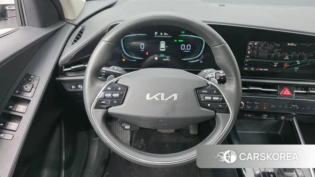 Kia Di Ol Nu Niro 2022 Белый из Кореи, фото 4