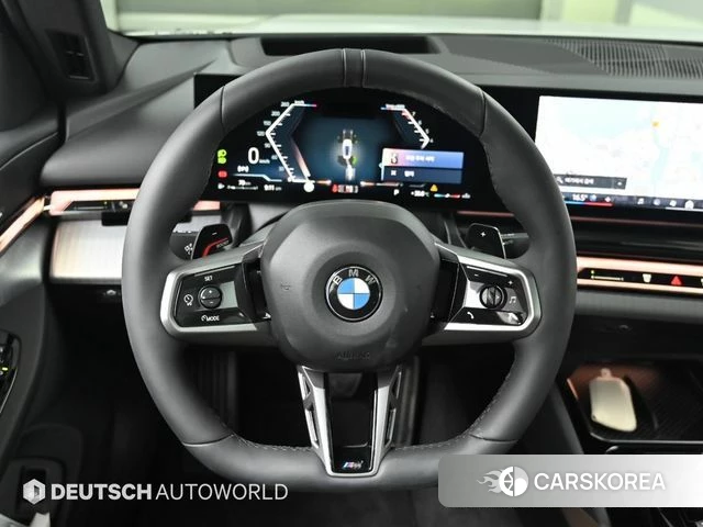 BMW 5 Series (G60) 2026 Белый из Кореи, фото 4