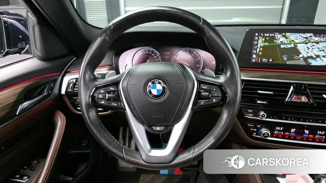 BMW 5 Series (G30) 2018 Синий из Кореи, фото 4