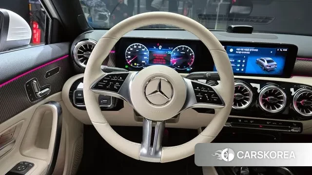 Mercedes-Benz A-Class W177 2024 Белый из Кореи, фото 4