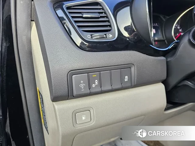 Kia All New Carnival 2018 Черный из Кореи, фото 4