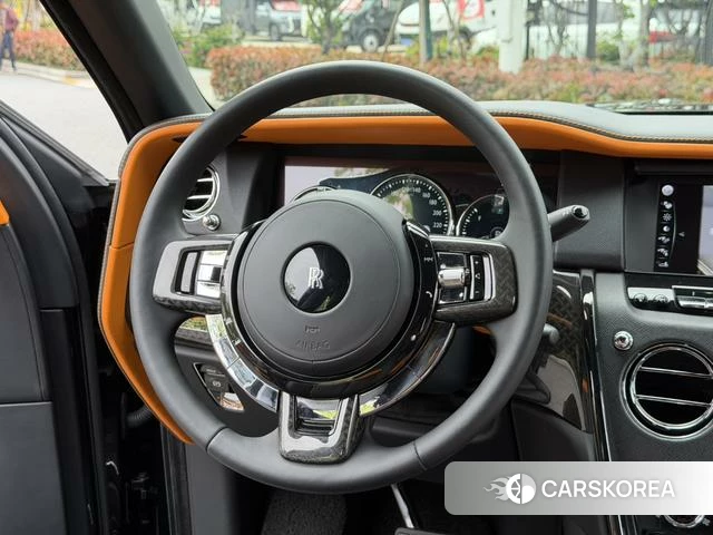 Rolls-Royce Cullinan 2023 Черный из Китая, фото 4