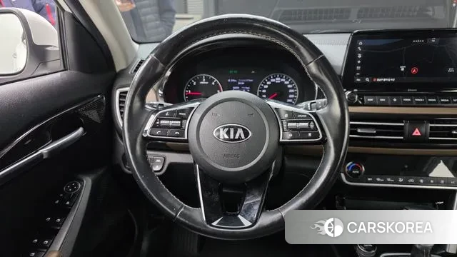 Kia Seltos 2020 Белый из Кореи, фото 4