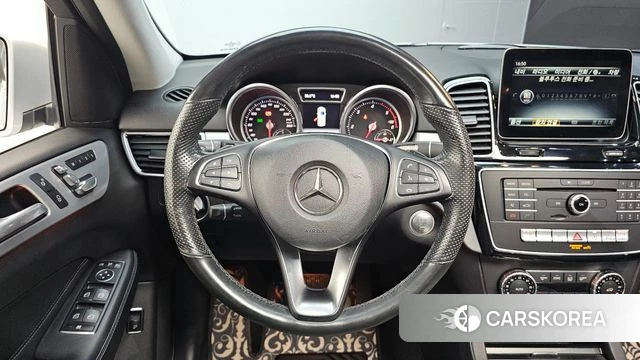 Mercedes-Benz GLE - Class W166 2018 Серебряный из Кореи, фото 4