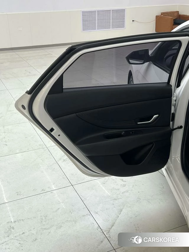 Hyundai Elantra 2021 Белый из Китая, фото 4