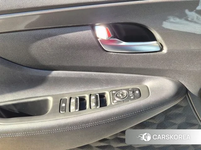 Hyundai The New Santa Fe 2021 Белый из Кореи, фото 4