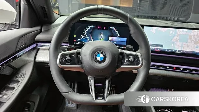 BMW 5 Series (G60) 2024 Белый из Кореи, фото 4