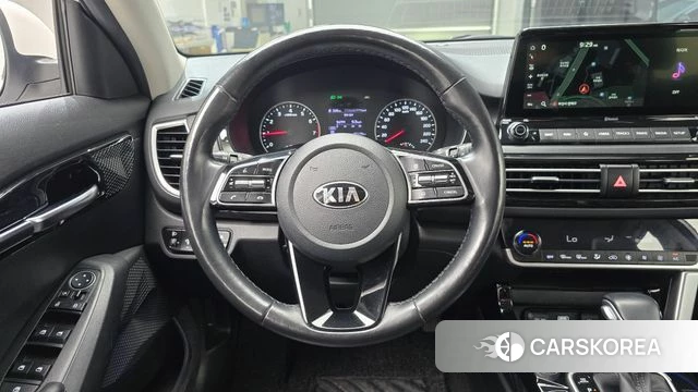 Kia Seltos 2019 Белый из Кореи, фото 4