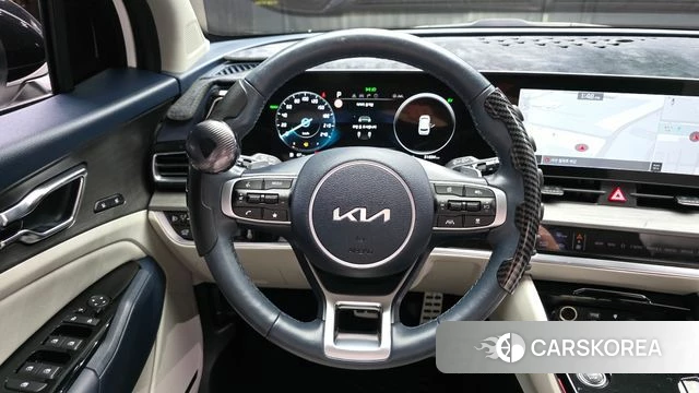 Kia Sportage 5th Generation Hybrid 2023 Белый из Кореи, фото 4