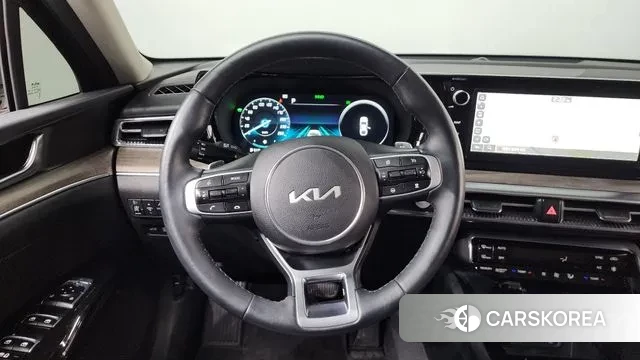 Kia K5 Hybrid 3rd Generation 2023 Черный из Кореи, фото 4