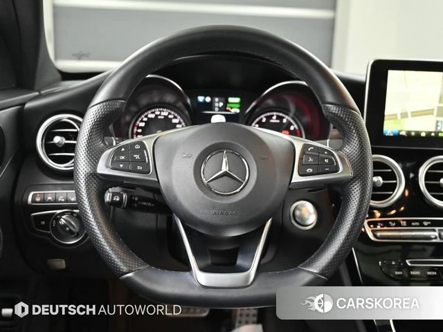 Mercedes-Benz C-Class W205 2018 Белый из Кореи, фото 4