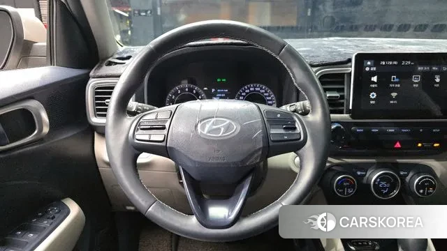 Hyundai Venue 2020 Серебристо-серый из Кореи, фото 4