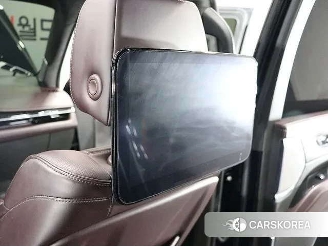 Cadillac Escalade 5th Generation 2021 Черный из Кореи, фото 4