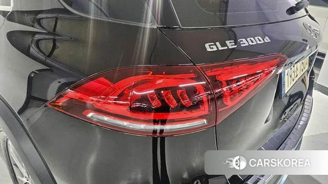 Mercedes-Benz GLE-Class W167 2021 Черный из Кореи, фото 4