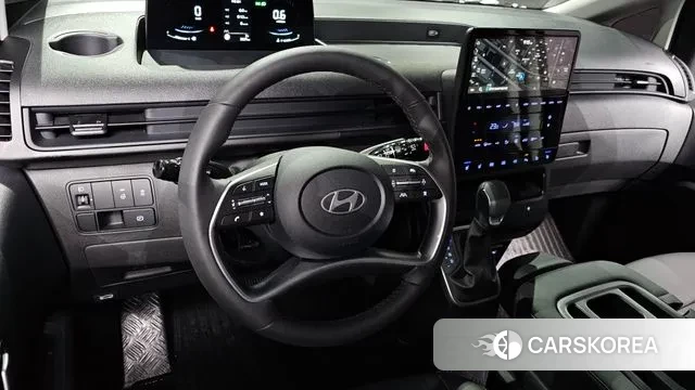 Hyundai Staria 2025 Белый из Кореи, фото 4