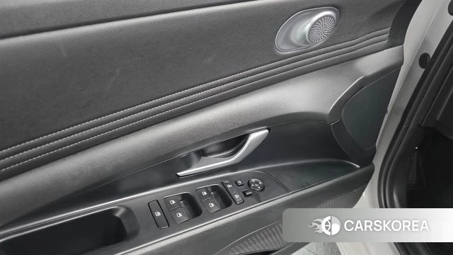 Hyundai Avante (CN7) 2022 Серебристо-серый из Кореи, фото 4