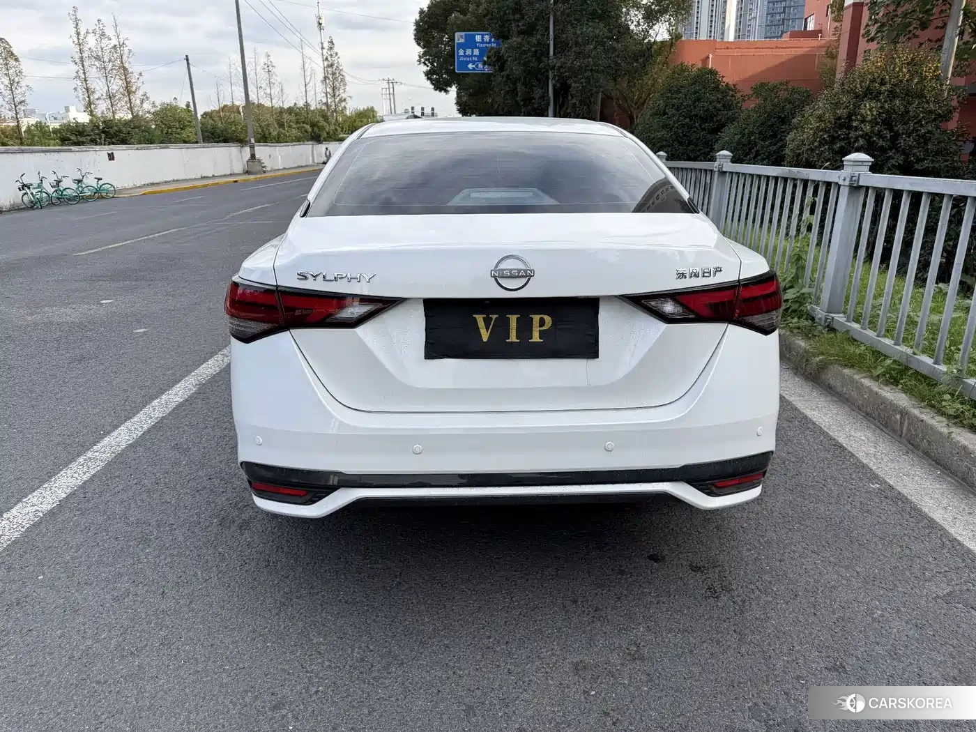 Nissan Sylphy 2025 Белый из Китая, фото 4