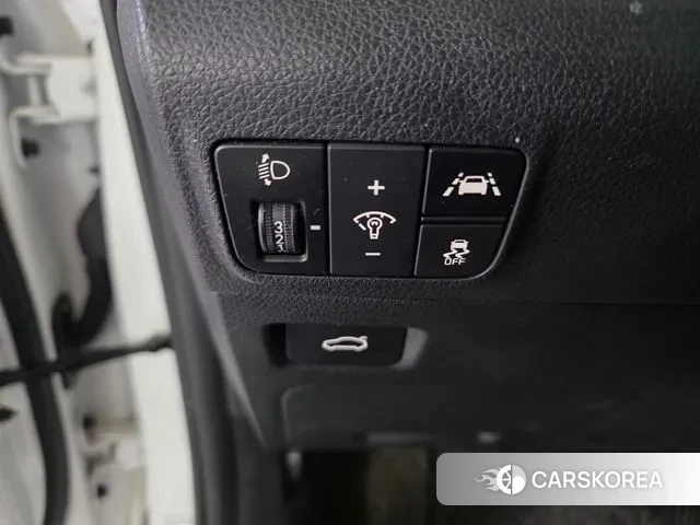 Kia K5 3rd generation 2023 Белый из Кореи, фото 4