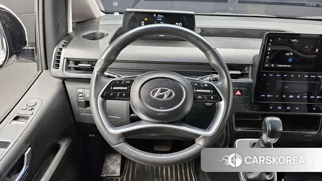 Hyundai Staria 2022 Белый из Кореи, фото 4