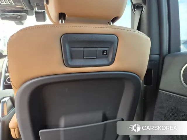 Land Rover Discovery 5 2023 Черный из Кореи, фото 4