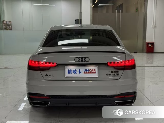 Audi A4L 2024 Серебристо-серый из Китая, фото 4