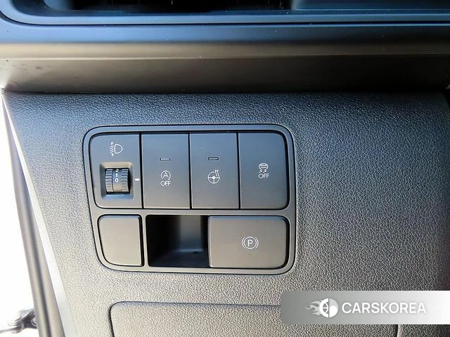 Hyundai Staria 2023 Белый из Кореи, фото 4