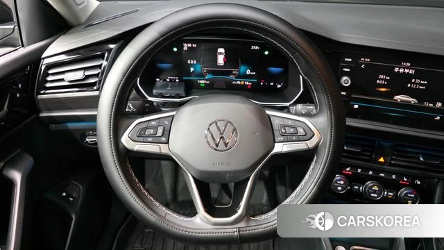 Volkswagen 7th Generation of Jetta 2024 Черный из Кореи, фото 4