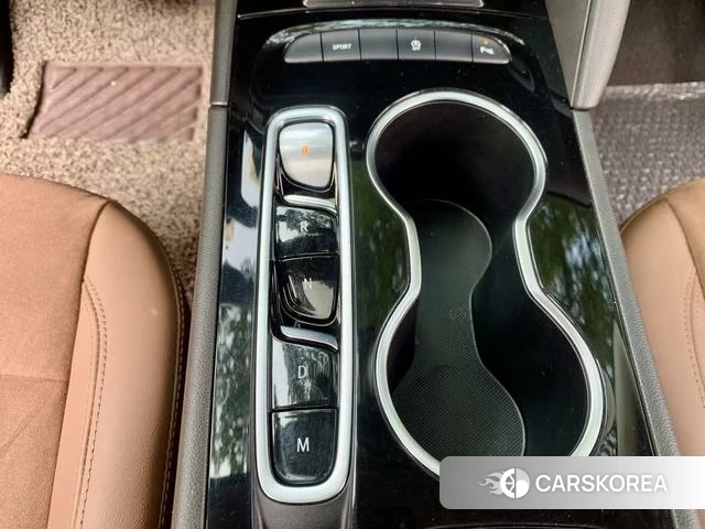 Buick Regal 2021 Темно-серый из Китая, фото 4