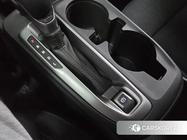 Chevrolet (GM Daewoo) Trax Crossover 2023 Белый из Кореи, фото 4