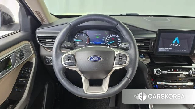 Ford Explorer 6th Generation 2022 Белый из Кореи, фото 4