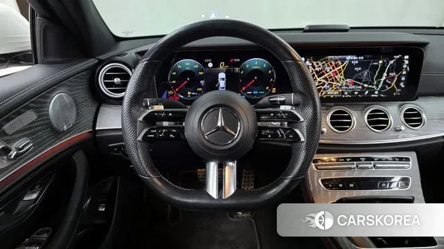 Mercedes-Benz E-Class W213 2021 Белый из Кореи, фото 4