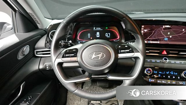 Hyundai The New Avante (CN7) 2023 Белый из Кореи, фото 4