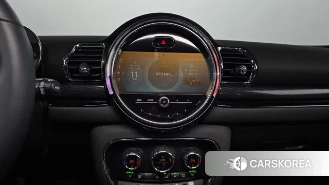 Mini Cooper Clubman 2022 Серебряный из Кореи, фото 4