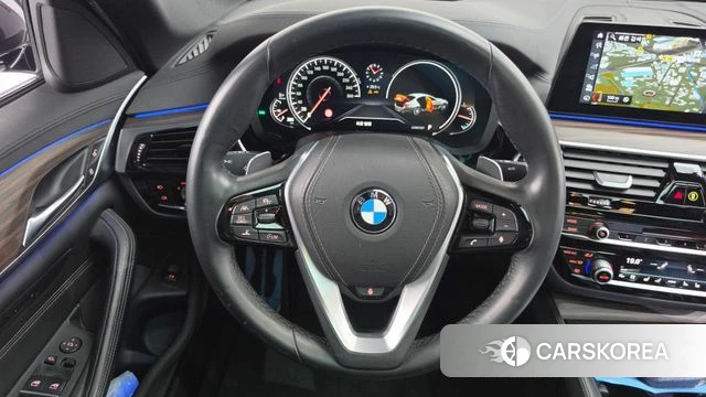 BMW 5 Series (G30) 2018 Черный из Кореи, фото 4