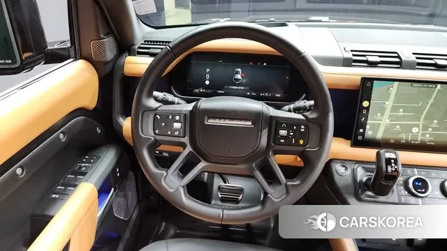 Land Rover Defender (L663) 2024 Черный из Кореи, фото 4