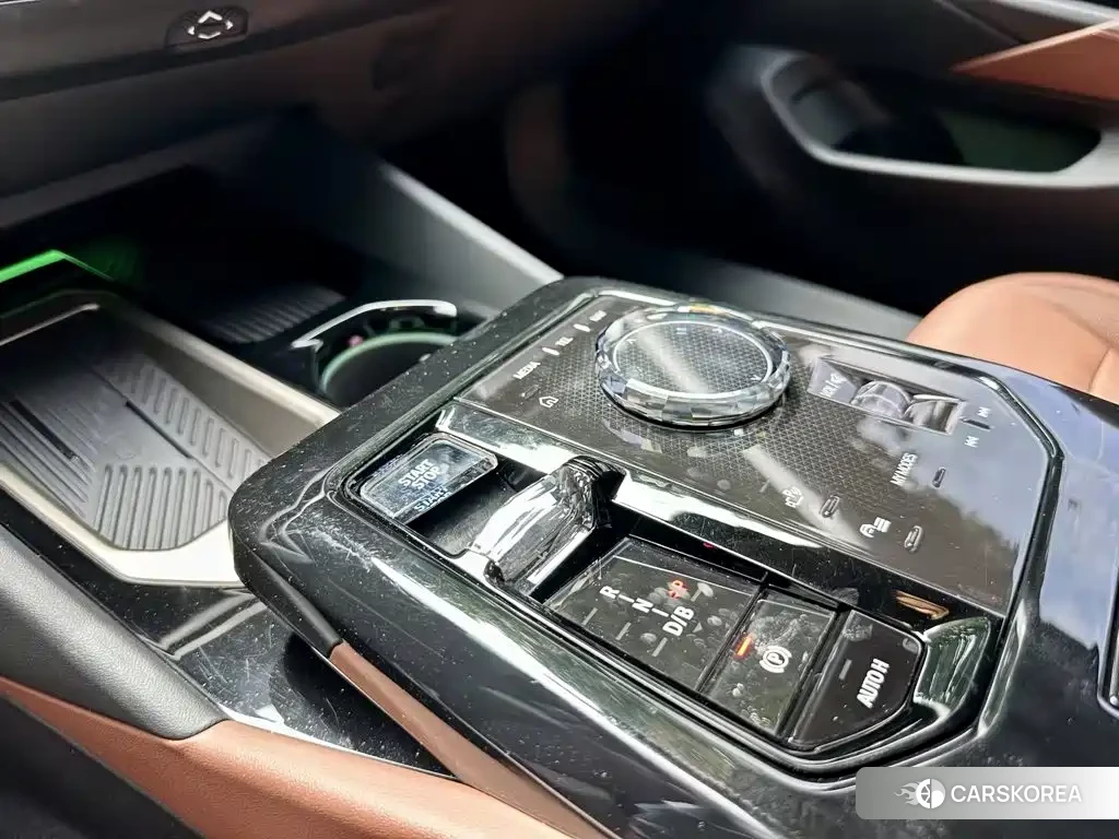 BMW i5 2024 Белый из Китая, фото 4