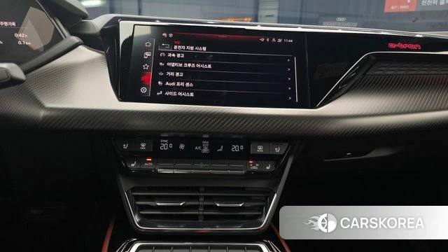 Audi e-Tron GT 2021 Черный из Кореи, фото 4