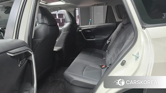 Toyota RAV4 5th Generation 2021 Белый из Кореи, фото 4