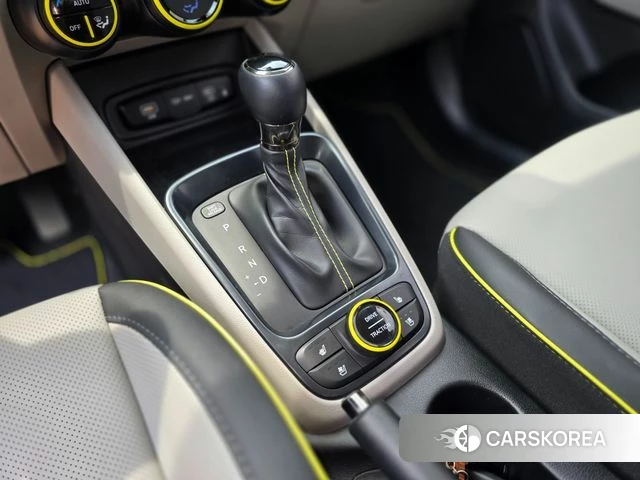 Hyundai Venue 2025 Синий из Кореи, фото 4