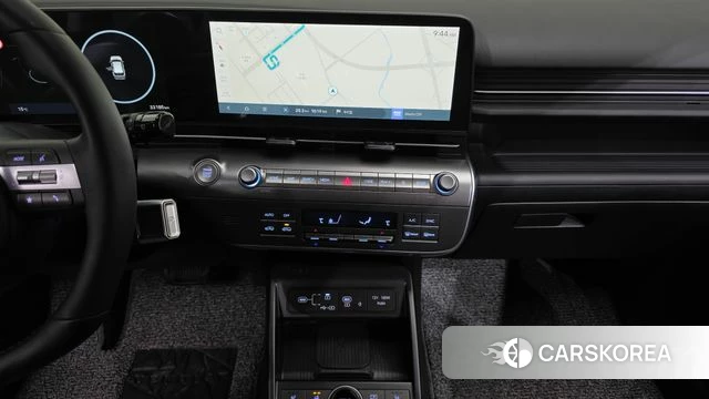 Hyundai Kona (SX2) 2024 Серебристо-серый из Кореи, фото 4