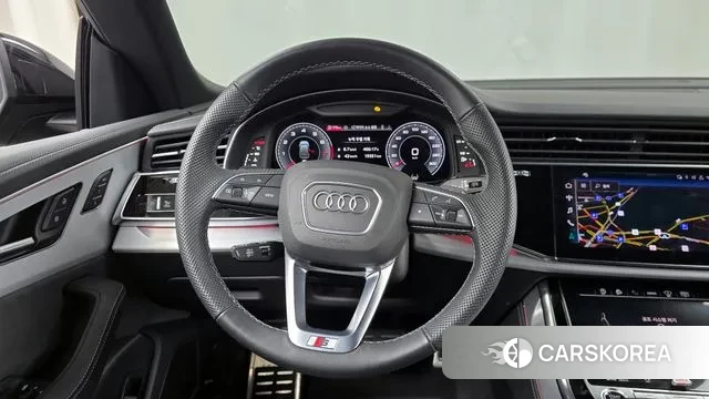 Audi Q8 (4M) 2025 Черный из Кореи, фото 4