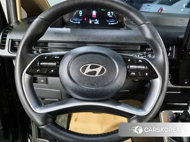 Hyundai Staria 2025 Черный из Кореи, фото 4