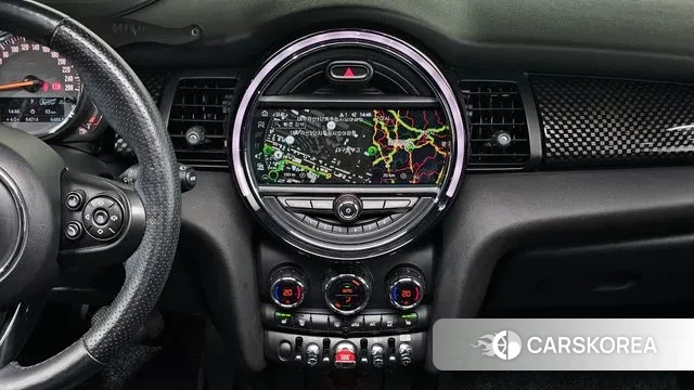 Mini Cooper S 2019 Красный из Кореи, фото 4