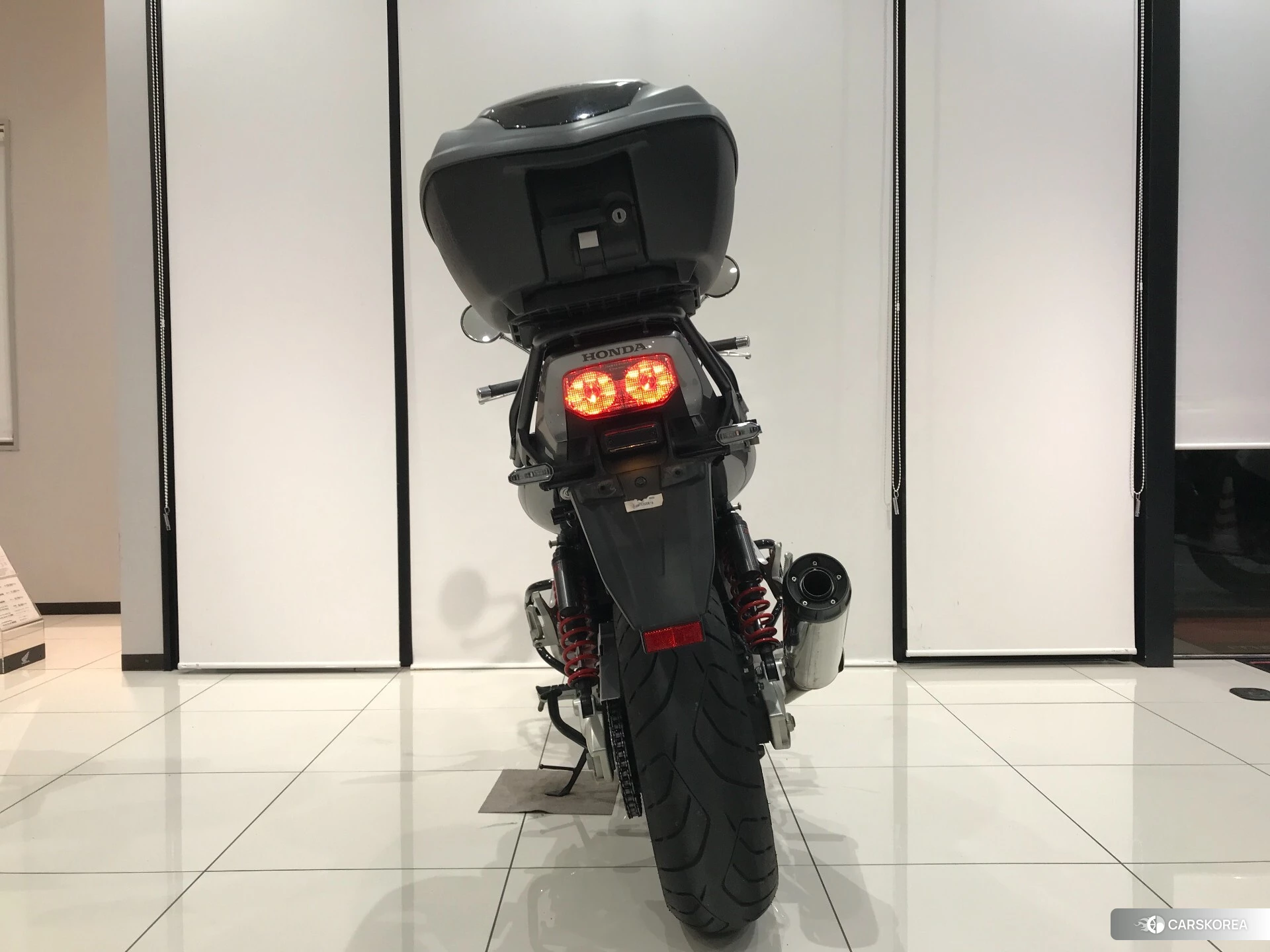 Проданный Honda CB1300SF 2019 из Японии, фото 4